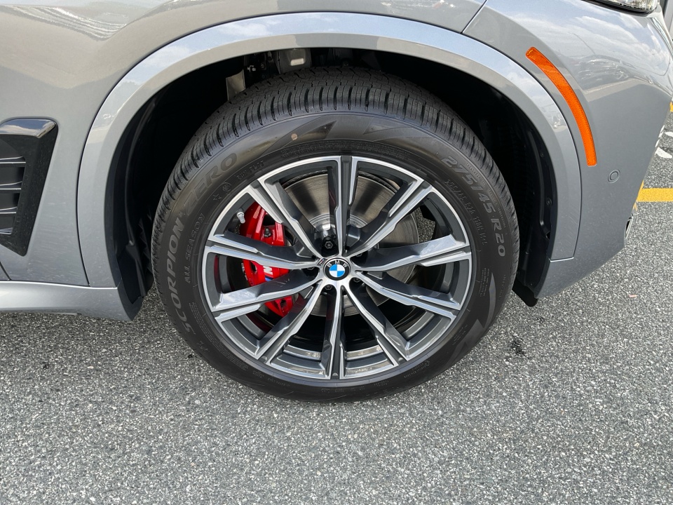 5UX23EU05T9412288 2026 BMW X5 xDrive40i