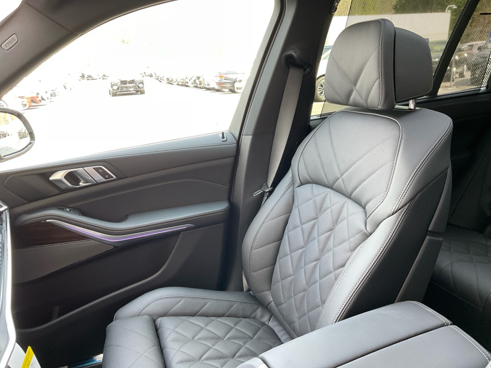 5UX23EU05T9412288 2026 BMW X5 xDrive40i