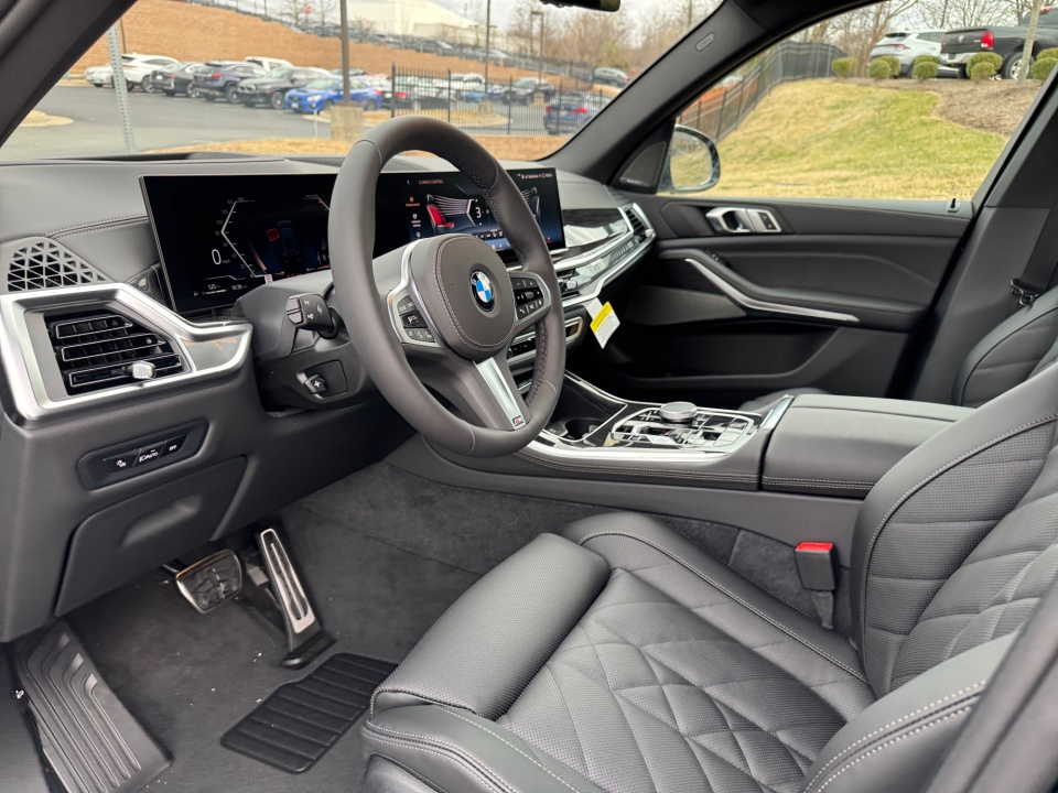 5UX23EU06T9312362 2026 BMW X5 xDrive40i