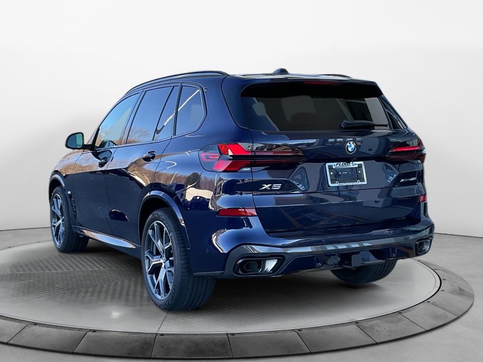 5UX23EU06T9325368 2026 BMW X5 xDrive40i