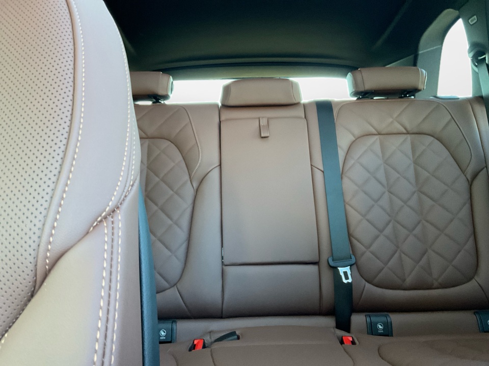 5UX23EU06T9325368 2026 BMW X5 xDrive40i