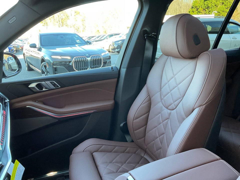 5UX23EU06T9325368 2026 BMW X5 xDrive40i