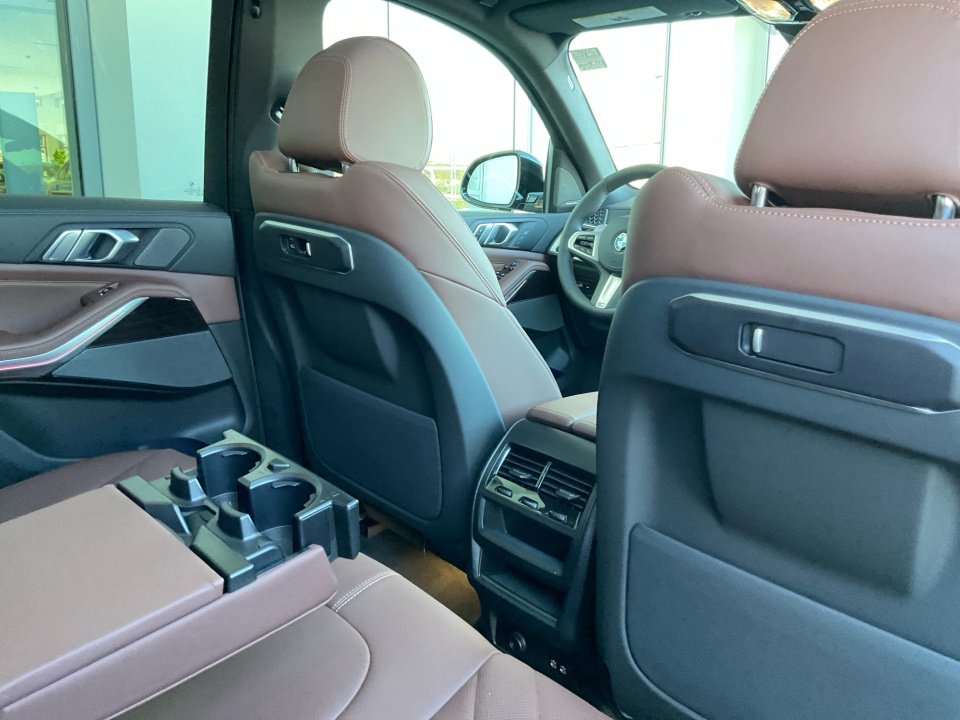 5UX23EU06T9325368 2026 BMW X5 xDrive40i