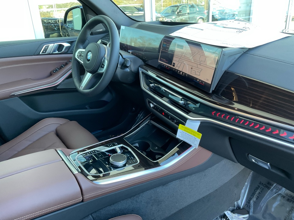 5UX23EU06T9325368 2026 BMW X5 xDrive40i