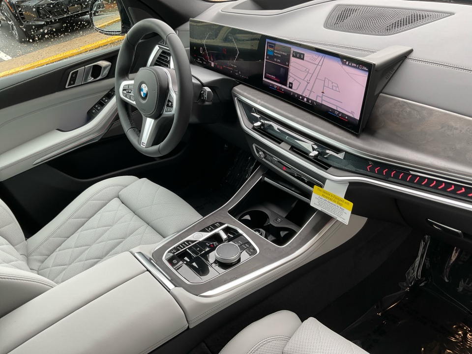 5UX23EU06T9398644 2026 BMW X5 xDrive40i