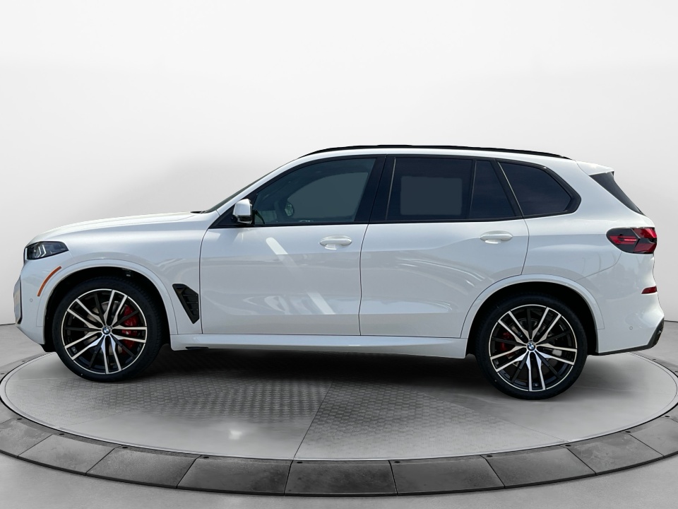 5UX23EU06T9430055 2026 BMW X5 xDrive40i