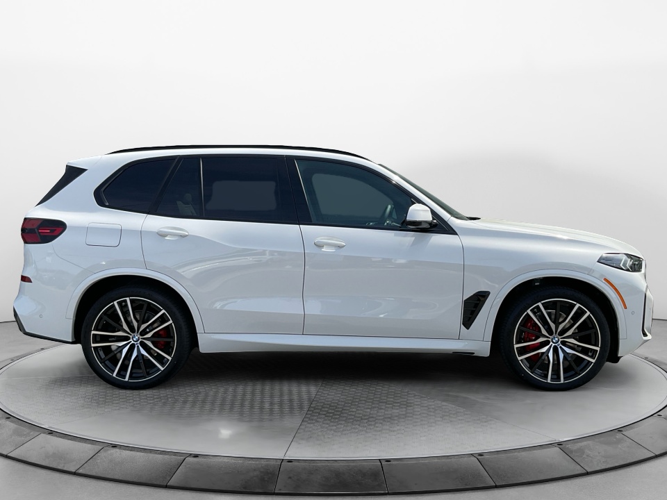 5UX23EU06T9430055 2026 BMW X5 xDrive40i