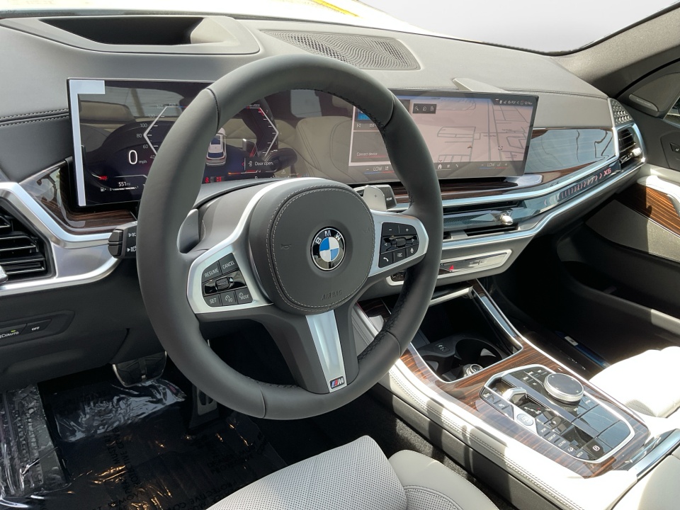 5UX23EU06T9430055 2026 BMW X5 xDrive40i