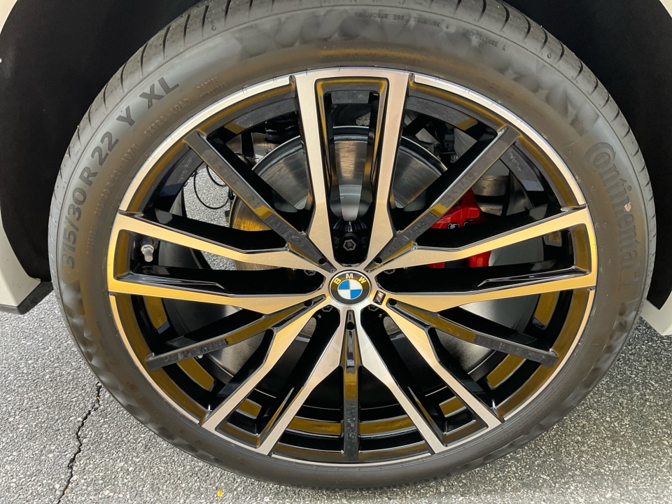 5UX23EU06T9430055 2026 BMW X5 xDrive40i