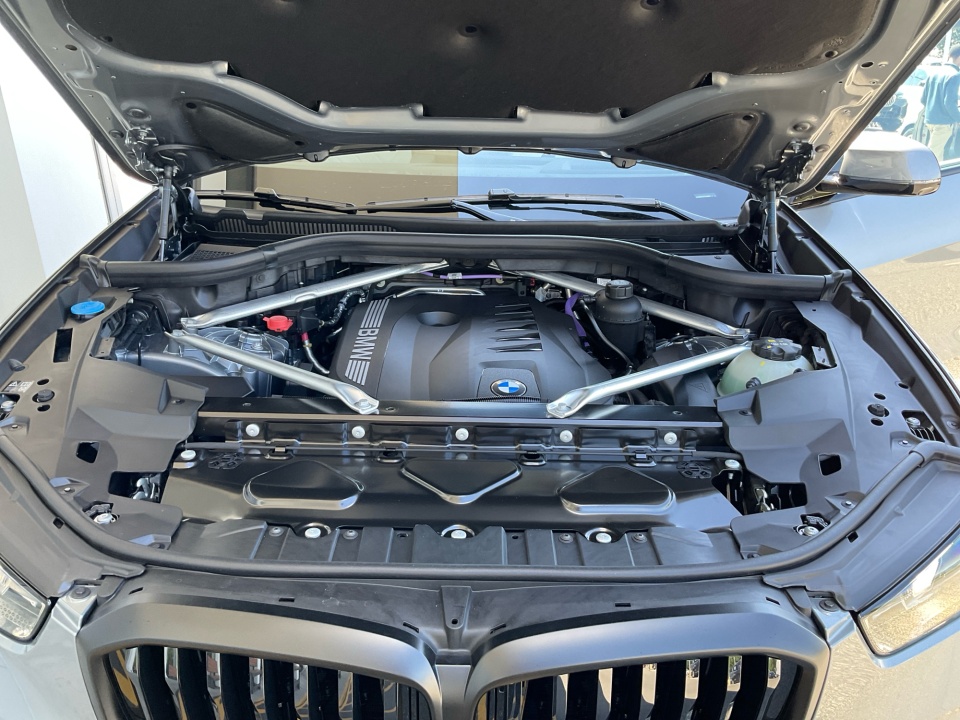 5UX23EU06T9496511 2026 BMW X5 xDrive40i