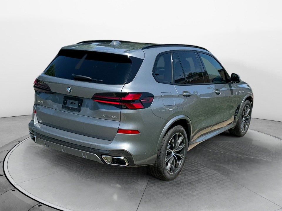 5UX23EU06T9497237 2026 BMW X5 xDrive40i