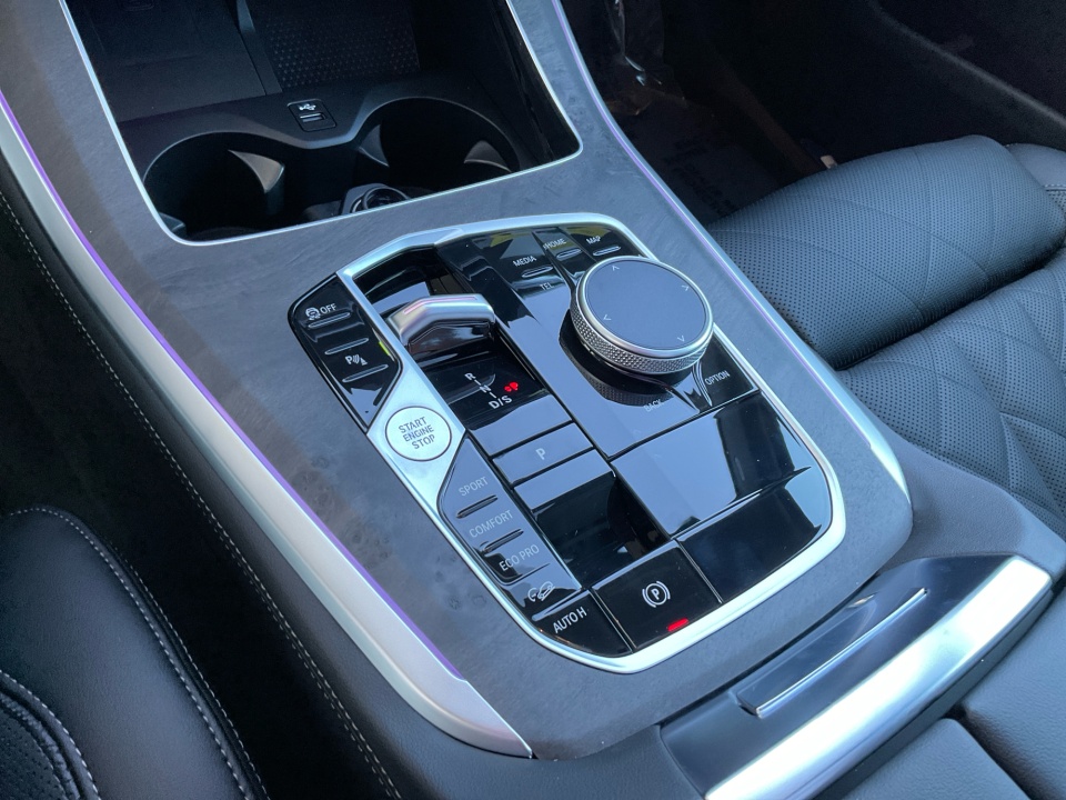 5UX23EU07T9327534 2026 BMW X5 xDrive40i