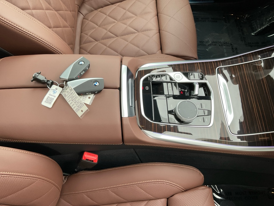 5UX23EU07T9383022 2026 BMW X5 xDrive40i