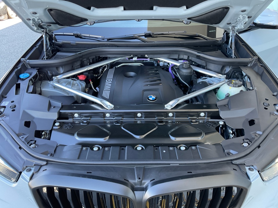 5UX23EU07T9390214 2026 BMW X5 xDrive40i