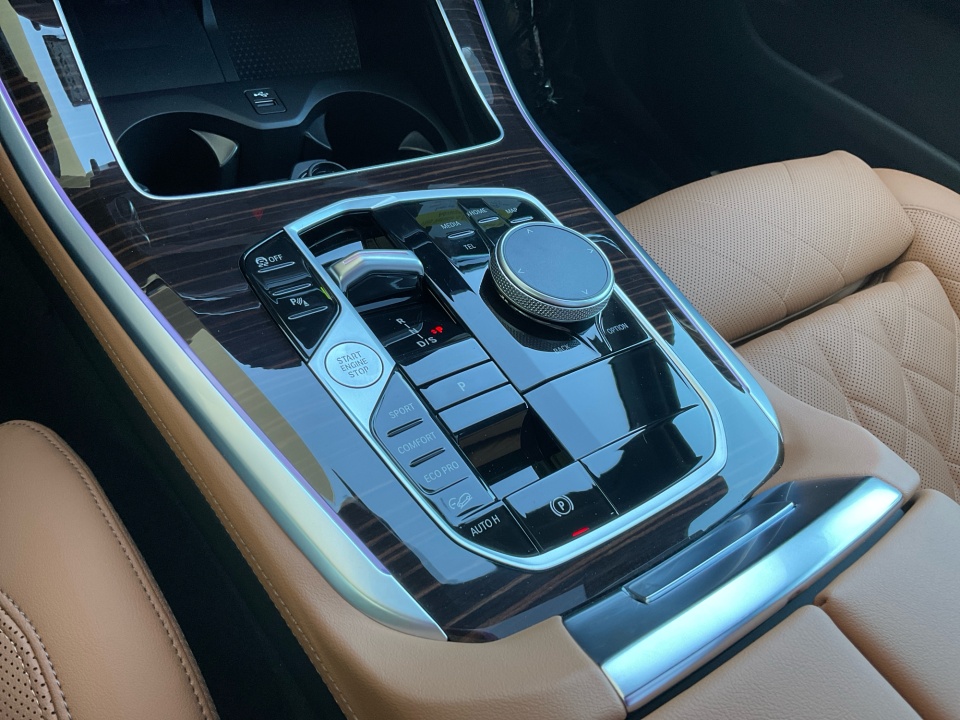 5UX23EU07T9390214 2026 BMW X5 xDrive40i