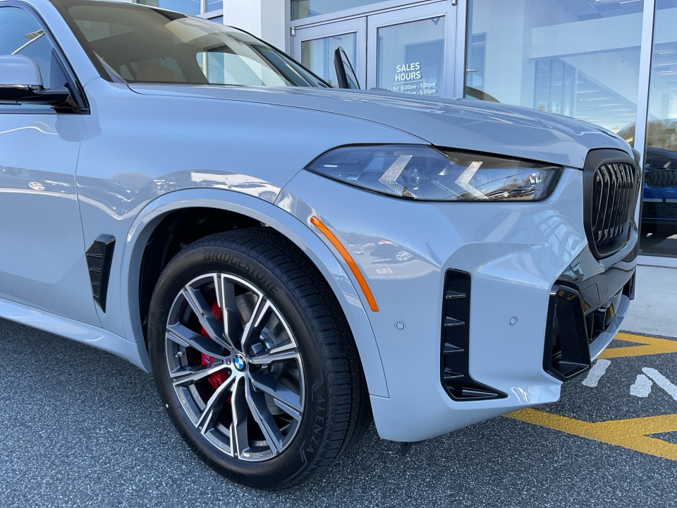 5UX23EU07T9390214 2026 BMW X5 xDrive40i