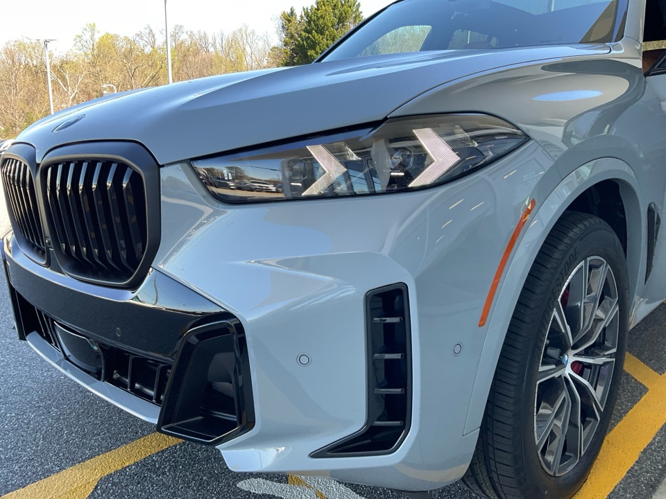 5UX23EU07T9390214 2026 BMW X5 xDrive40i