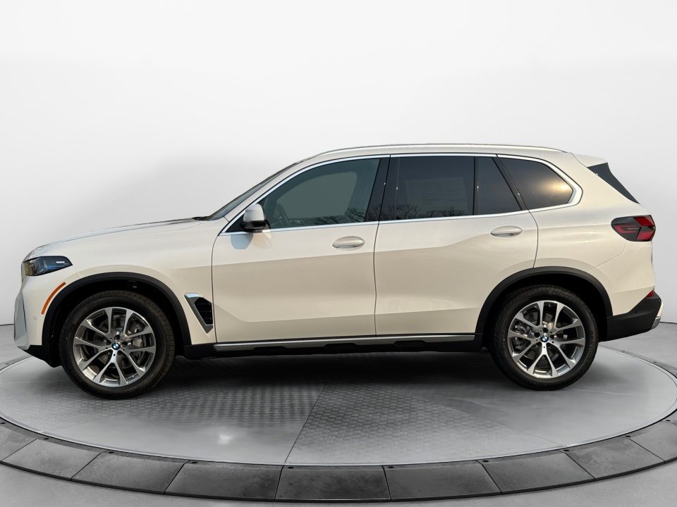 5UX23EU07T9398314 2026 BMW X5 xDrive40i