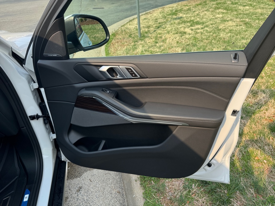 5UX23EU07T9398314 2026 BMW X5 xDrive40i