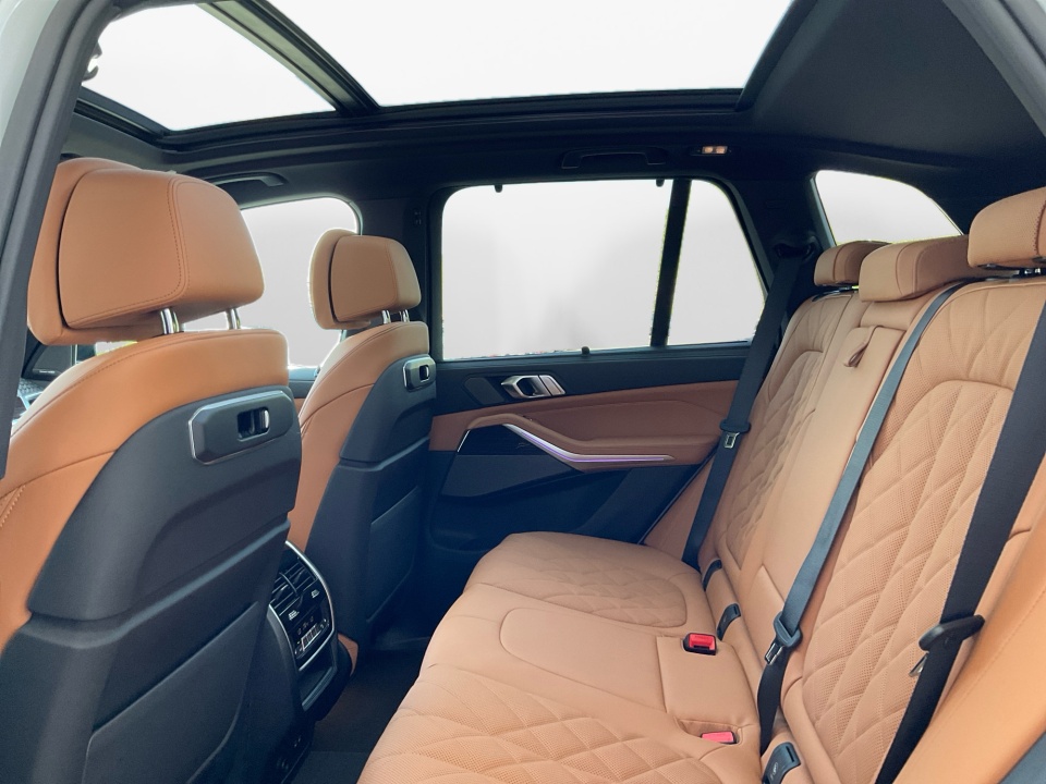 5UX23EU07T9427861 2026 BMW X5 xDrive40i