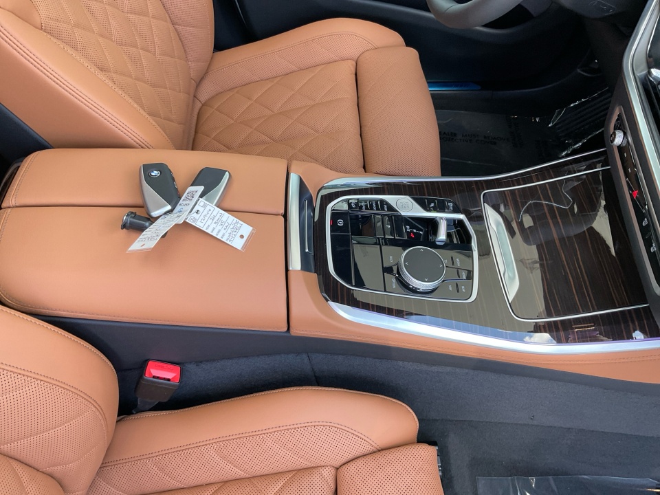 5UX23EU07T9427861 2026 BMW X5 xDrive40i