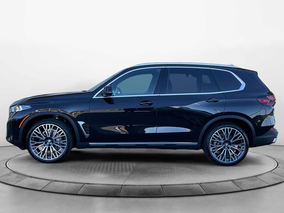 5UX23EU08T9319877 2026 BMW X5 xDrive40i