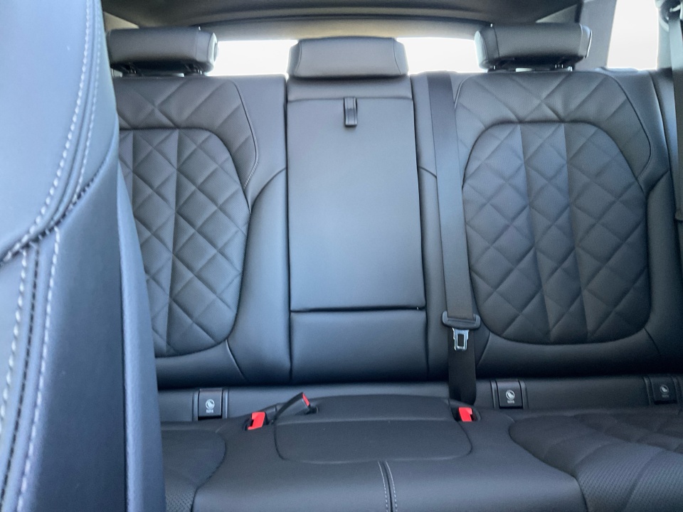 5UX23EU08T9319877 2026 BMW X5 xDrive40i