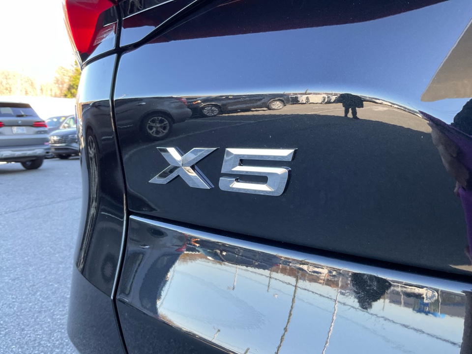 5UX23EU08T9319877 2026 BMW X5 xDrive40i