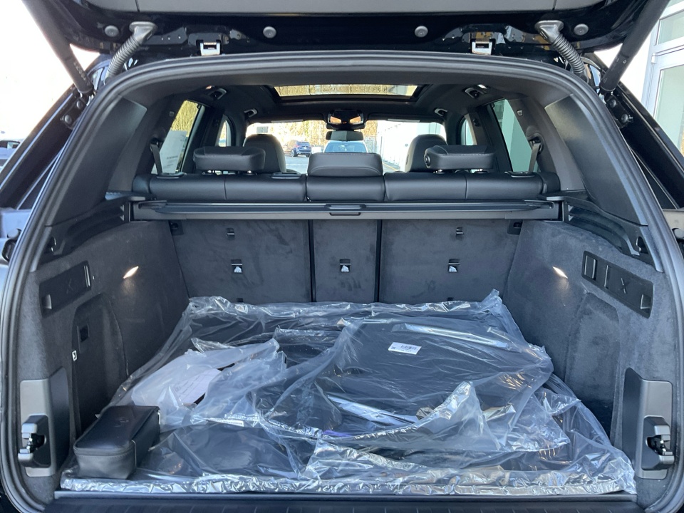 5UX23EU08T9319877 2026 BMW X5 xDrive40i