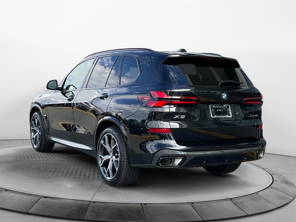 5UX23EU08T9338042 2026 BMW X5 xDrive40i