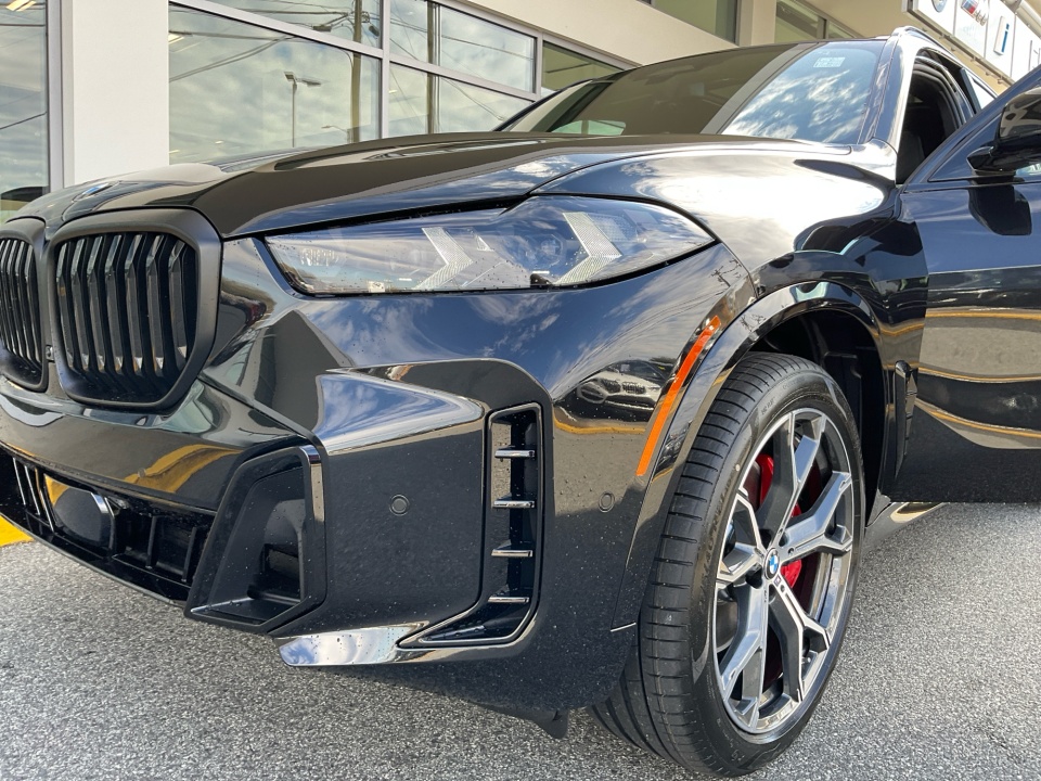 5UX23EU08T9338042 2026 BMW X5 xDrive40i