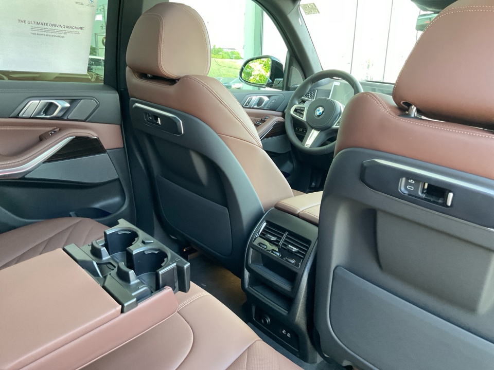 5UX23EU08T9465907 2026 BMW X5 xDrive40i