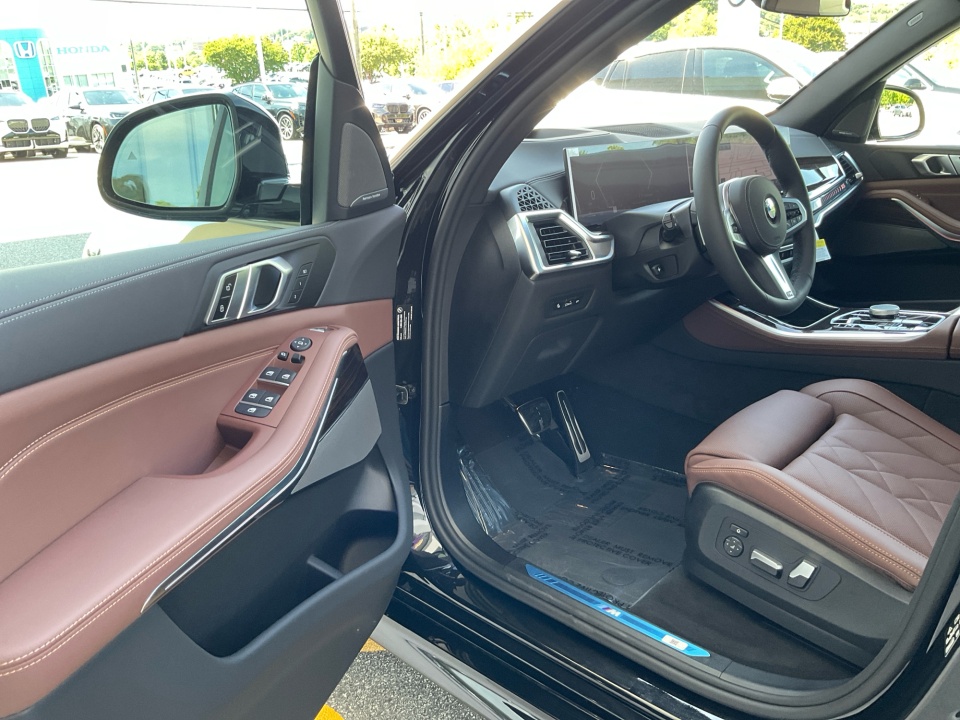 5UX23EU08T9465907 2026 BMW X5 xDrive40i