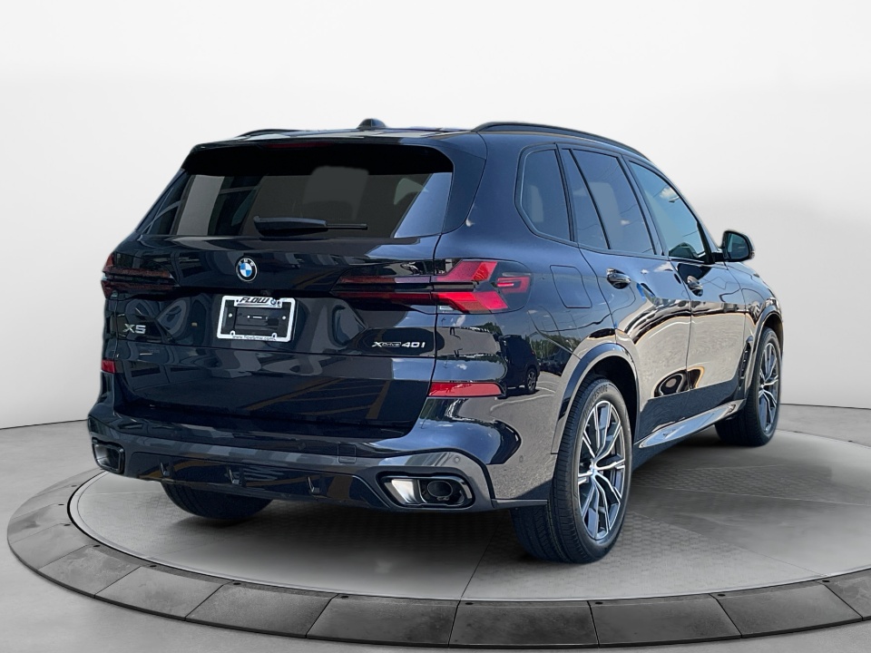 5UX23EU08T9538922 2026 BMW X5 xDrive40i