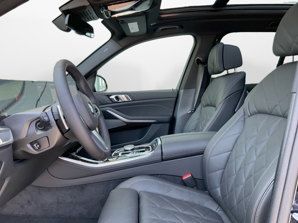5UX23EU08T9538922 2026 BMW X5 xDrive40i