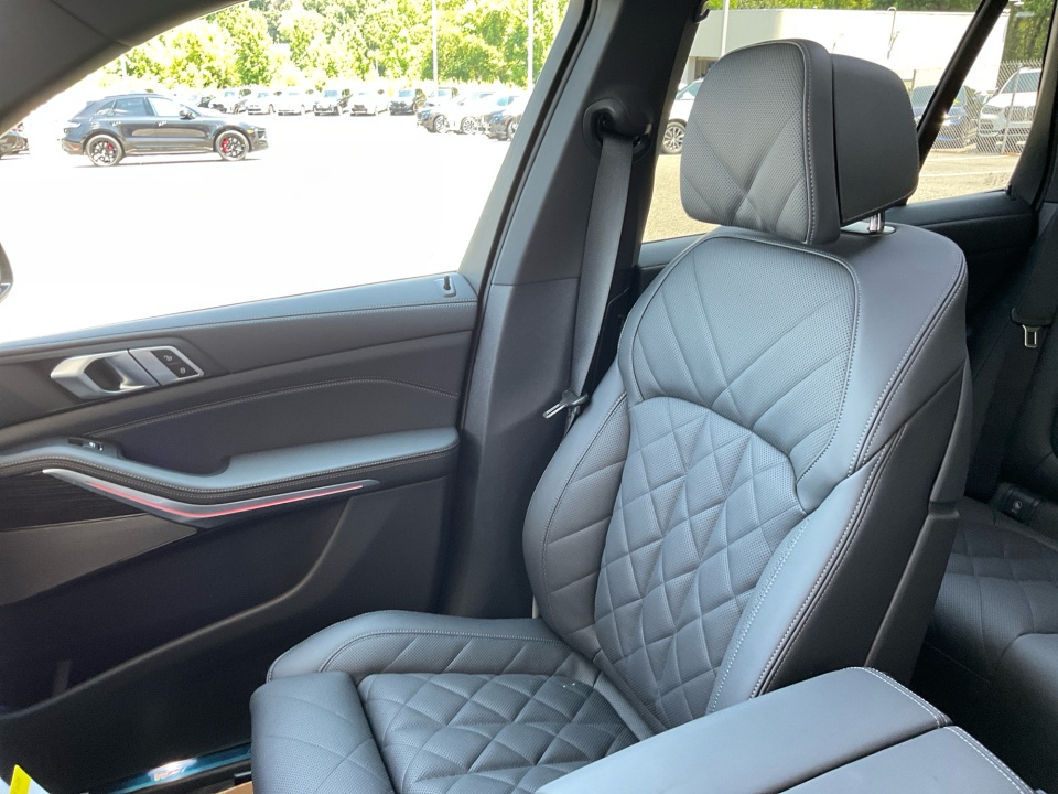 5UX23EU08T9538922 2026 BMW X5 xDrive40i