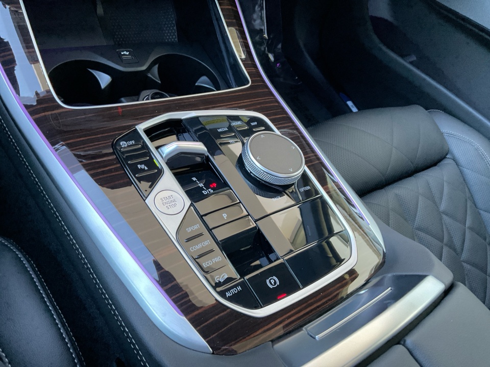 5UX23EU09T9320309 2026 BMW X5 xDrive40i