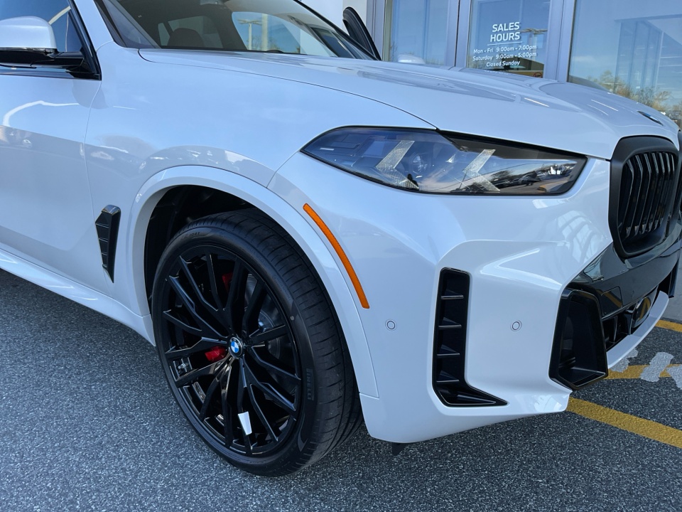 5UX23EU09T9404906 2026 BMW X5 xDrive40i