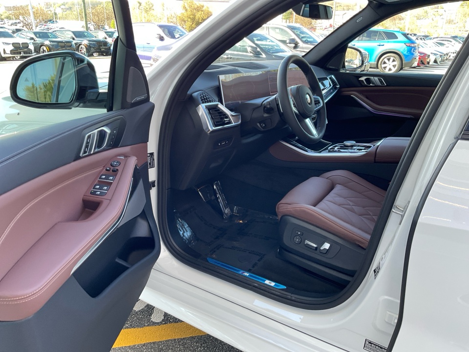 5UX23EU09T9404906 2026 BMW X5 xDrive40i