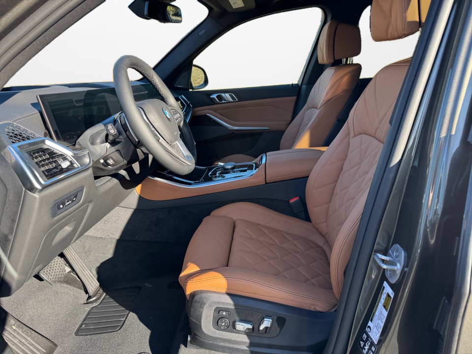 5UX23EU0XT9336731 2026 BMW X5 xDrive40i