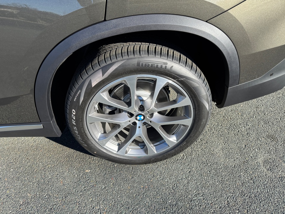 5UX23EU0XT9336731 2026 BMW X5 xDrive40i