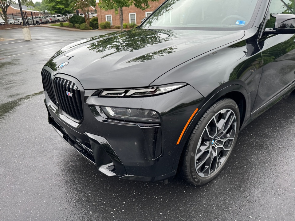 5UX33EM01V9469952 2027 BMW X7 M60i