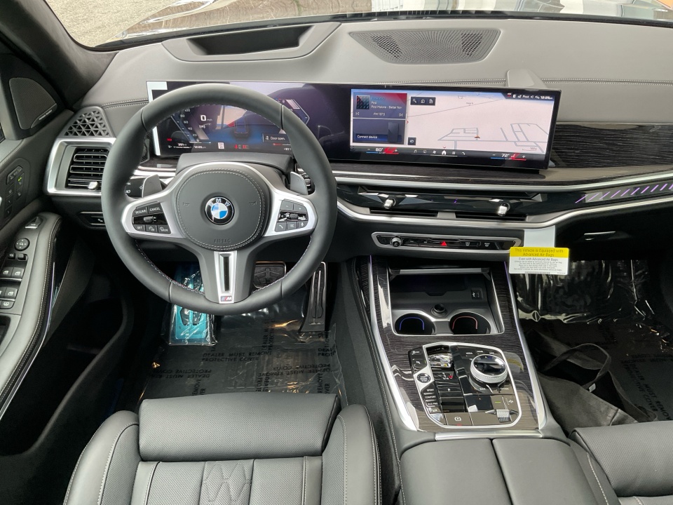 5UX33EM03T9349244 2026 BMW X7 M60i