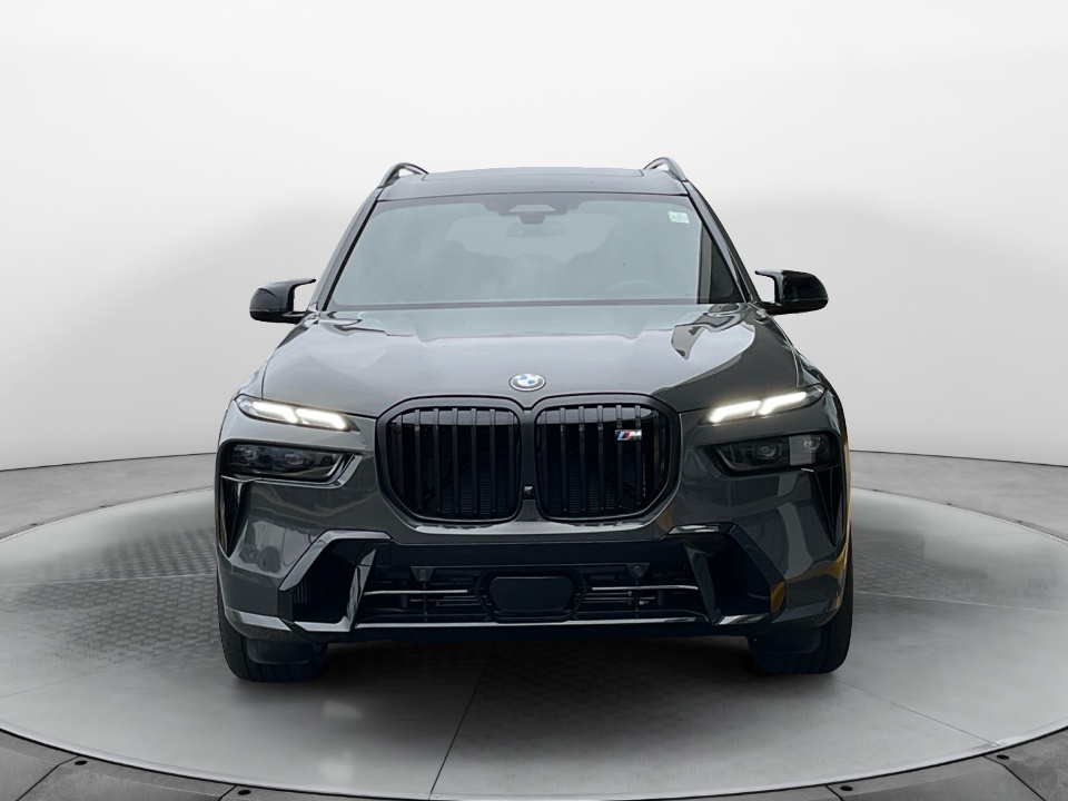 5UX33EM04T9346045 2026 BMW X7 M60i