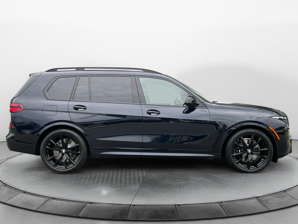 5UX33EM08V9546204 2027 BMW X7 M60i