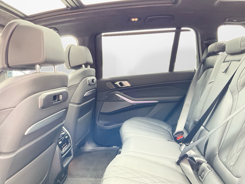 5UX33EM08V9546204 2027 BMW X7 M60i