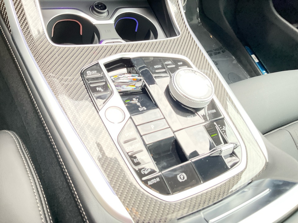 5UX33EM08V9546204 2027 BMW X7 M60i