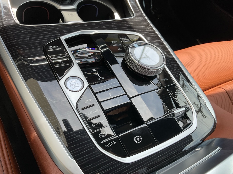 5UX33EM0XV9544292 2027 BMW X7 M60i