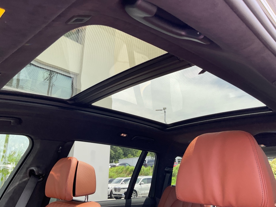 5UX33EM0XV9544292 2027 BMW X7 M60i