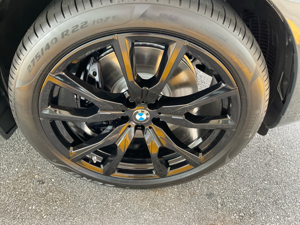 5UX33EM0XV9544292 2027 BMW X7 M60i